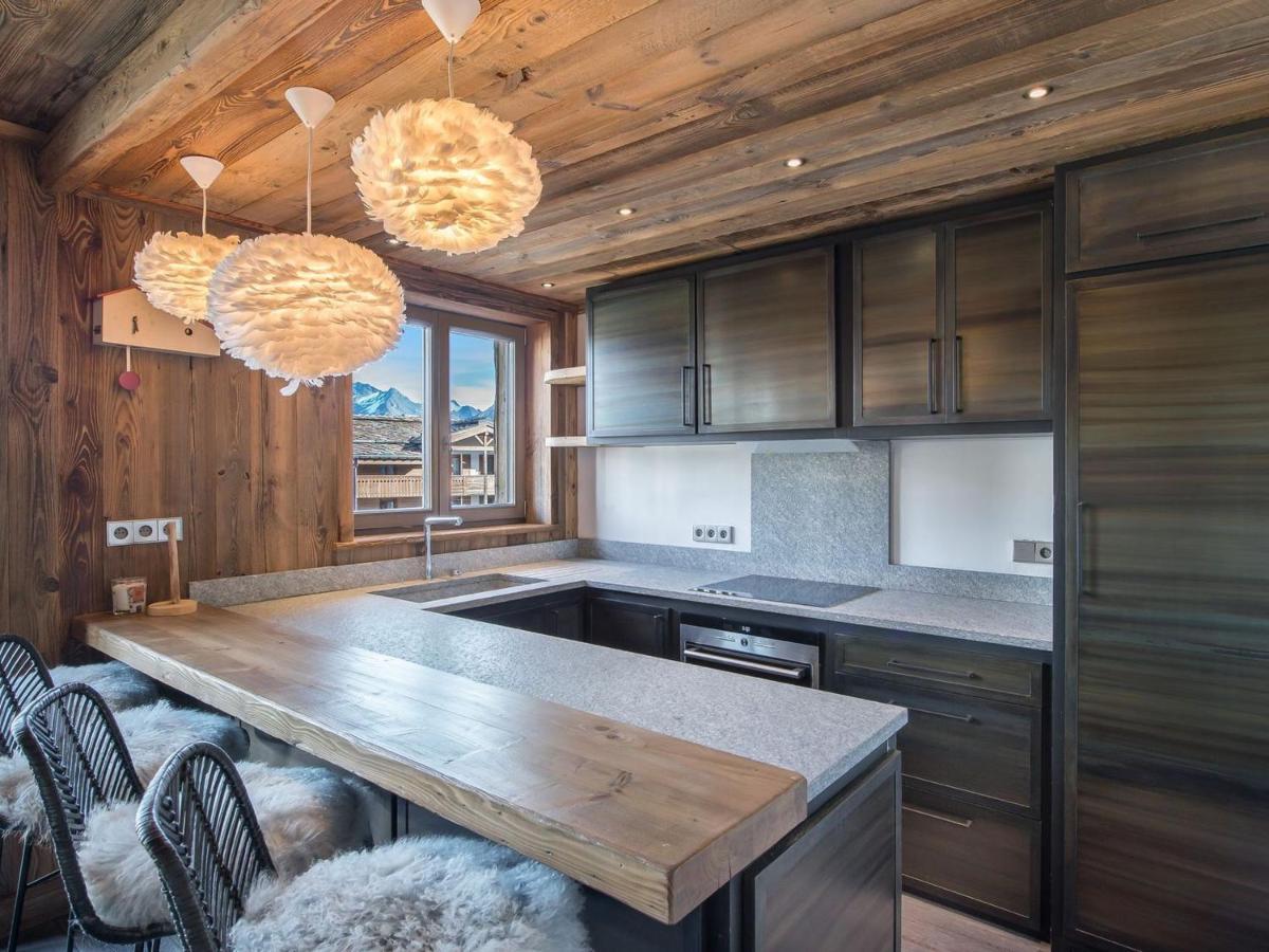 Superbe De 4 Au Centre De 1850, Proche Des Pistes Et Commerces - Fr-1-564-79 * Courchevel